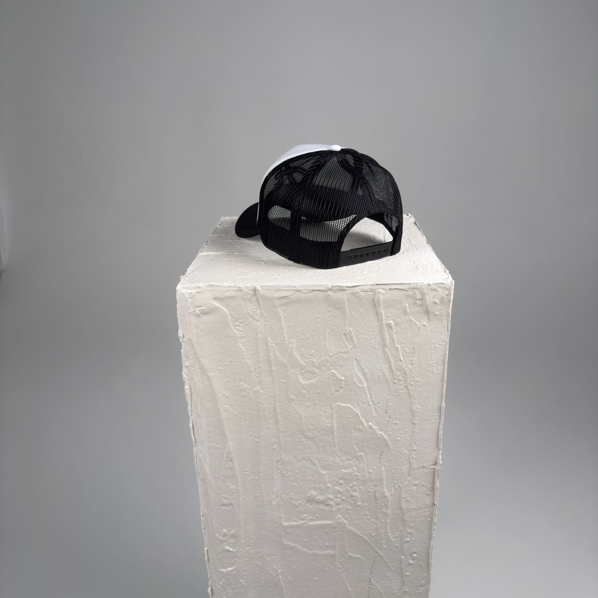 Inital A Logo Foam Trucker White / Black